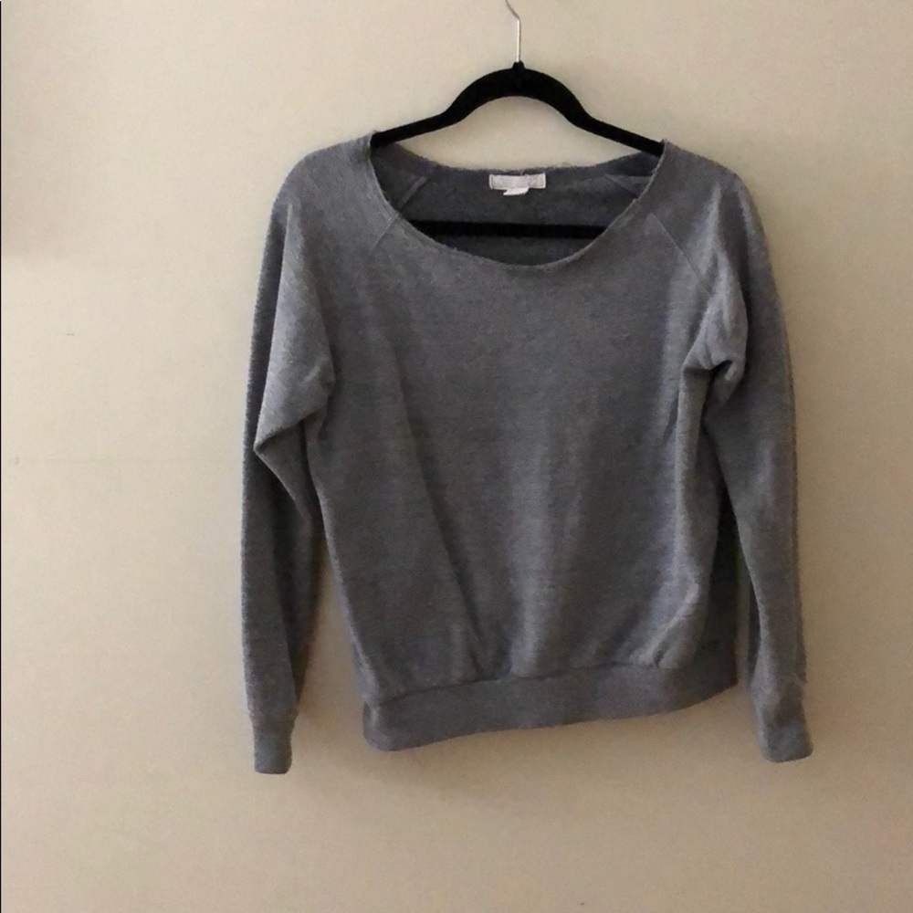 Gray sweatshirt